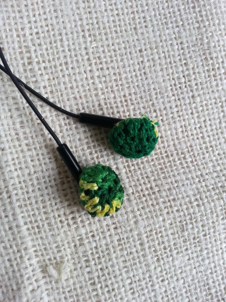 crochet-earplugs2