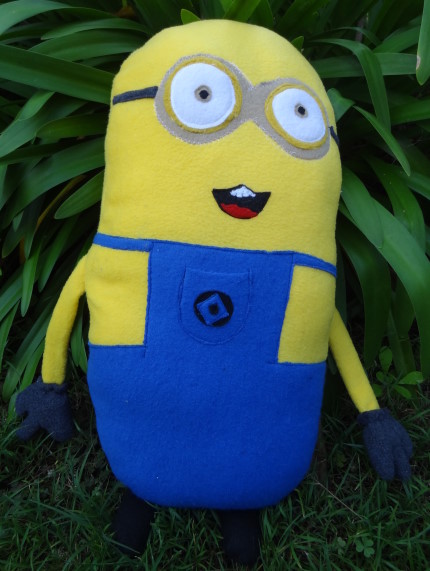 DIY-Sewing-Pattern-Despicable-me-Minion-large