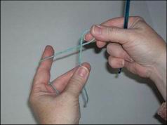 How to Slip Knot - Make a loop