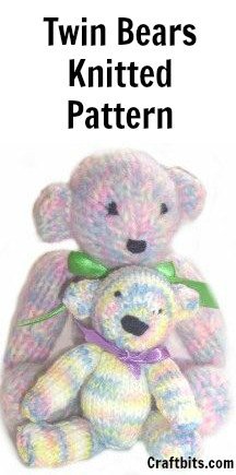 knitted-twin-bears