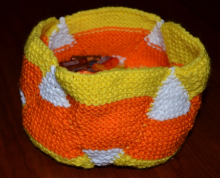 knit candy corn bowl