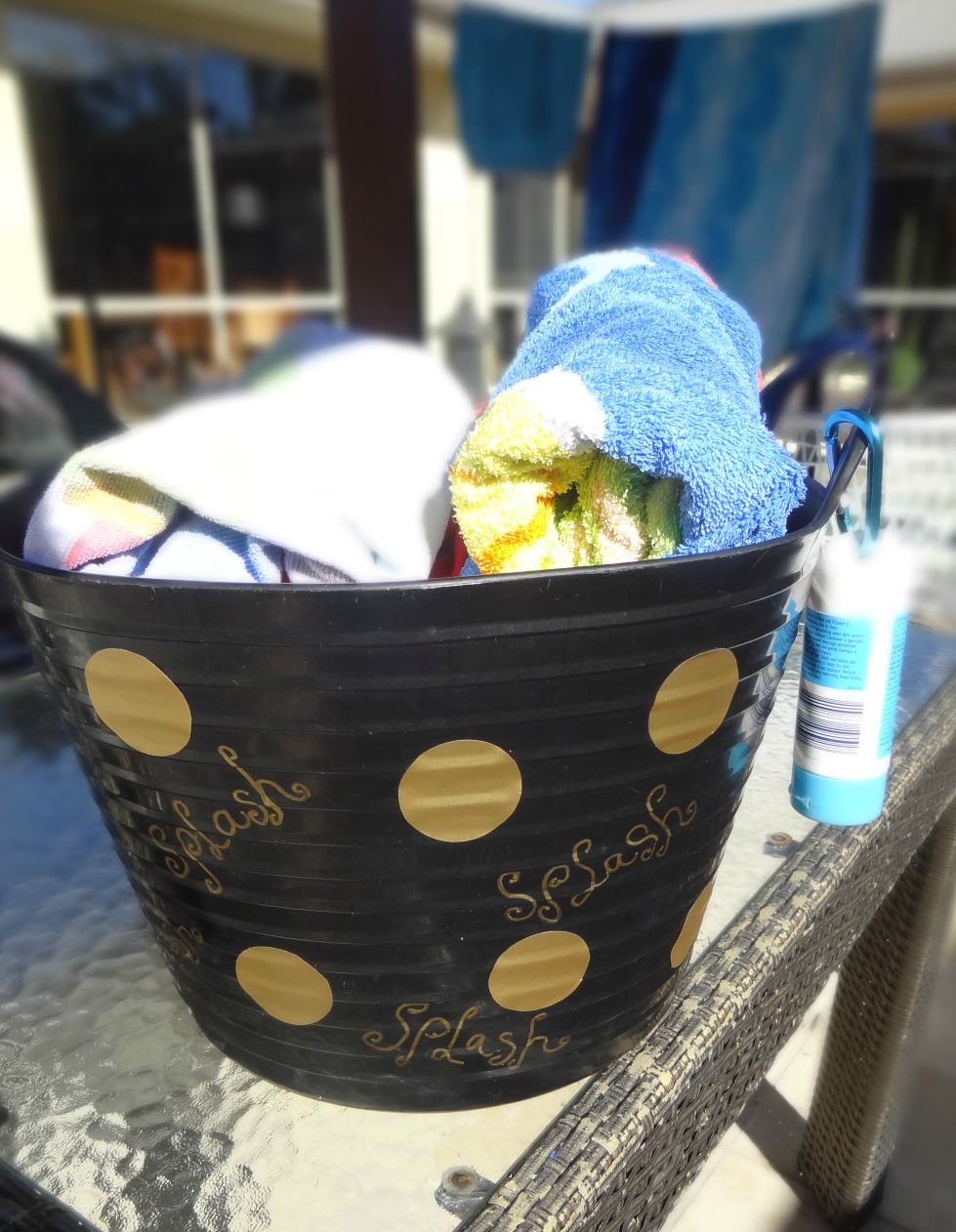 Beach Bucket Makeover —